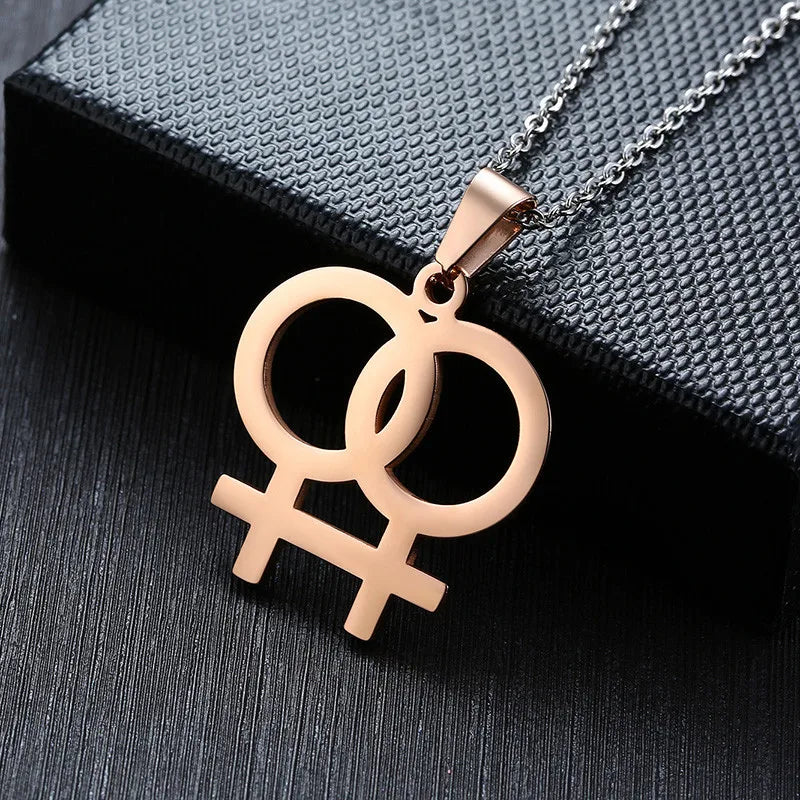 Double venus 2025 heart necklace